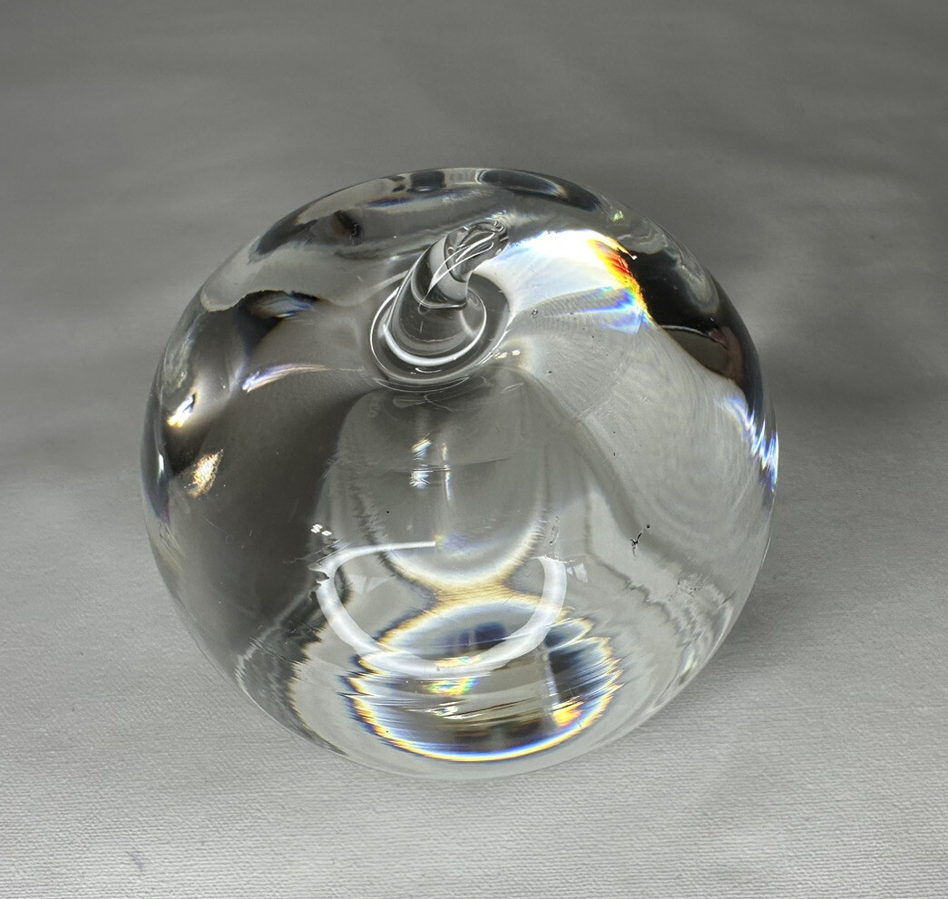 TIFFANY & CO CRYSTAL APPLE PAPER WEIGHT | eBay