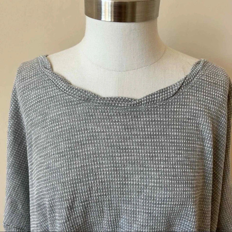 Lisa Perry Women's Blouse Flowy Waffle Knit Top Shirt Sleeve Size Small  5217 - Изображение 3 из 4