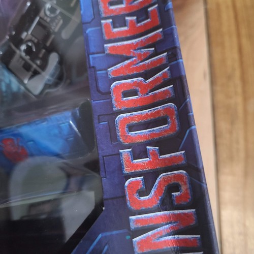 2021 SDCC EXCLUSIVE - TRANSFORMERS WFC COVERT AGENT RAVAGE - DAMAGED BOX - Picture 13 of 13