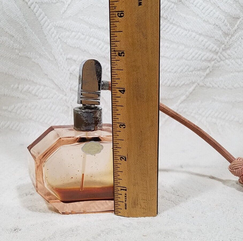 BOTTIGLIA E TAPPO PROFUMO ART DECO ROSA VINTAGE SUDETENLAND, REPUBBLICA CECA RARO VHTF - Foto 2 di 16