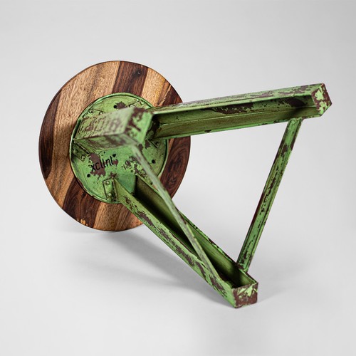 Hank the Tank – Handmade Industrie-Design Hocker aus Metall mit Holzsitz in vint - Picture 7 of 8