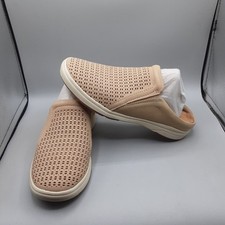 Earth Origins Emilia Mule Women's 6M Beige Wheat Nubuck Leather