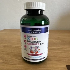 NatureWise Melatonin Gummies 1mg Strawberry 180 Count Exp 05/2026 Sleep Support