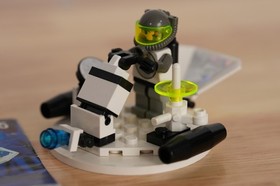 LEGO Space: Hovertron (6815) 100% Complete