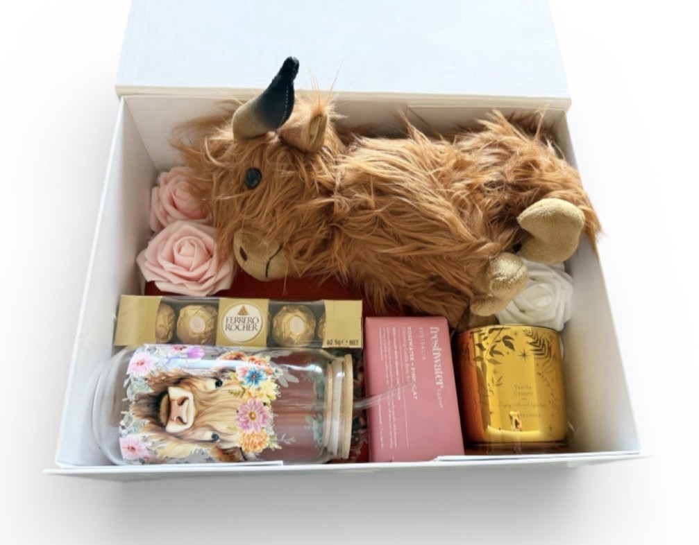 Highland Cow Gift Box Hamper Chocolate, Tumbler  & Teddy