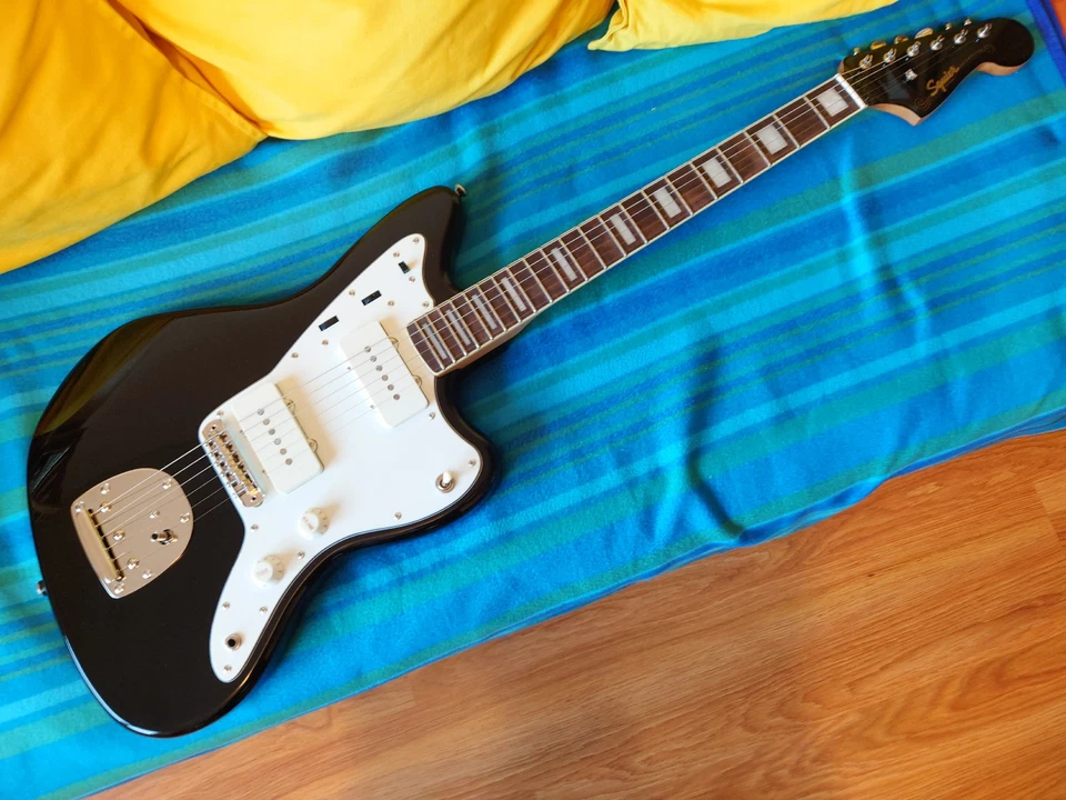 Squier CV 60s Jazzmaster LRL BLK - Bild 1 von 4