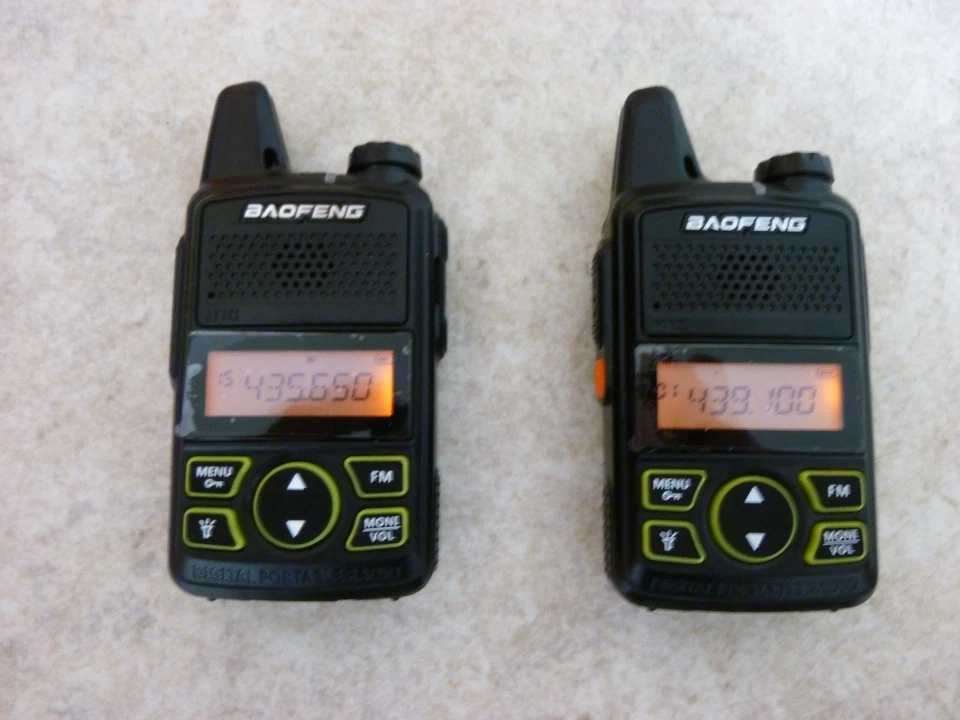 2 Funkgeräte Baofeng Mini T-1 - Bild 2 von 4