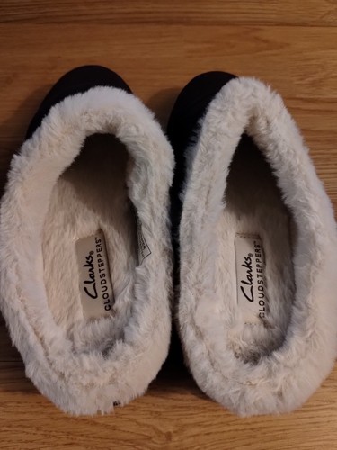 Clarks Breeze Willow Cloudsteppers Clogs Women's 10M Plum Purple Faux Fur New - Picture 9 of 12