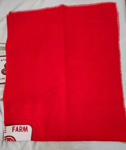 State Farm Insurance Faribo Stadium Throw Picnic Car Red Blanket Logo 50" X 60" - Picture 13 of 14