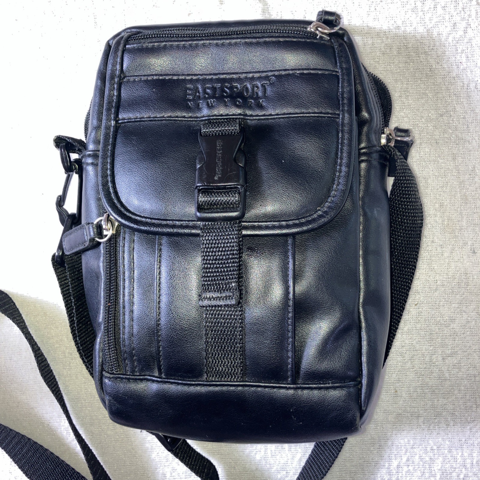 Eastsport Cross Body Black Bag