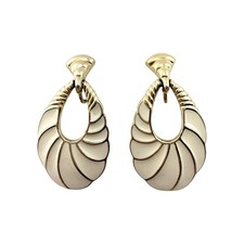 Trifari Door Knocker Earrings Gold Cream Vintage Clip On Enamel Shell Drop EC