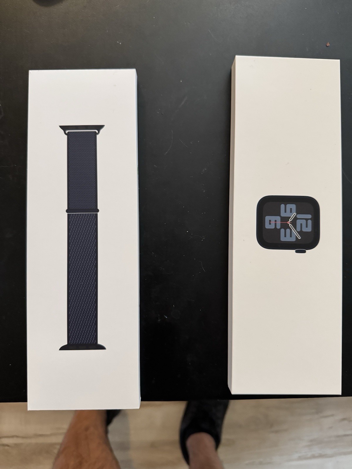 Apple Watch SE 2nd Gen 40mm GPS Smartwatch  -image
