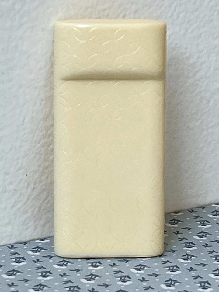 Renwal Rocking Crib Bedding Inserts Plastic Dollhouse Miniatures 1:16 Scale - Image 2 of 4