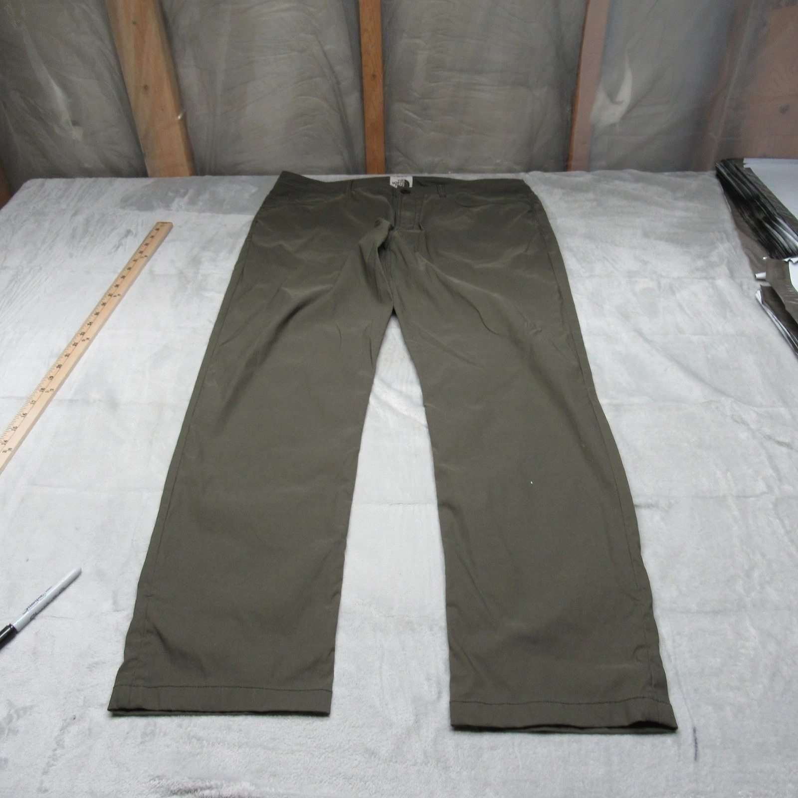 North Face Pants Mens 36 Green Climbing Stretch Hiking Rain Wind Outdoor 38x31