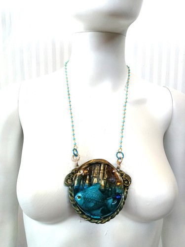 Necklace Luxury Pendant Woman Jewellery Art Deco Charm Blue Fish Pisces Castle - Picture 4 of 24