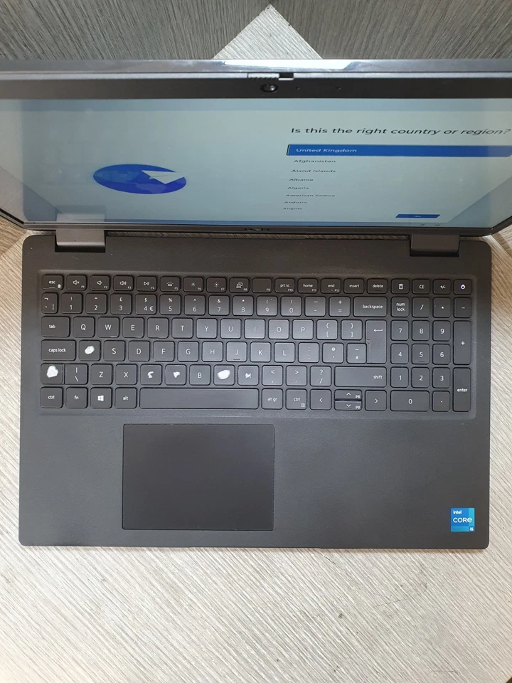 Dell Latitude 3520 · i5-1135G7 · 8GB · 500GB, photo 3 of 5