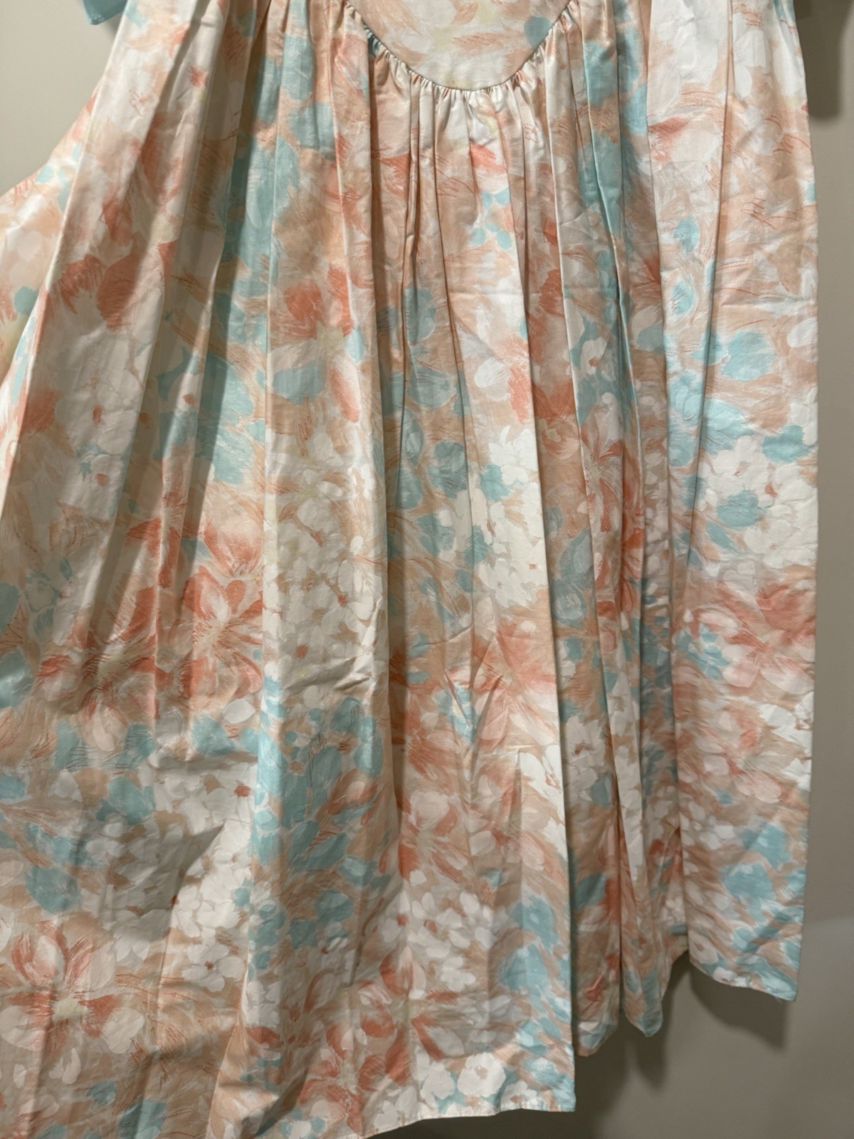 Picture 4 of 6