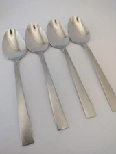 W.M. Dalton Brookwood Stainless Teaspoons Lot of 4 – 6" Burnished Oneida