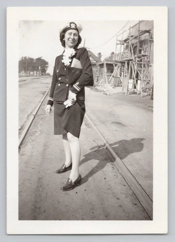 1940s WWII US Navy WAVES Pretty Lady in Uniform Smile Showing Leg Vintage Photo