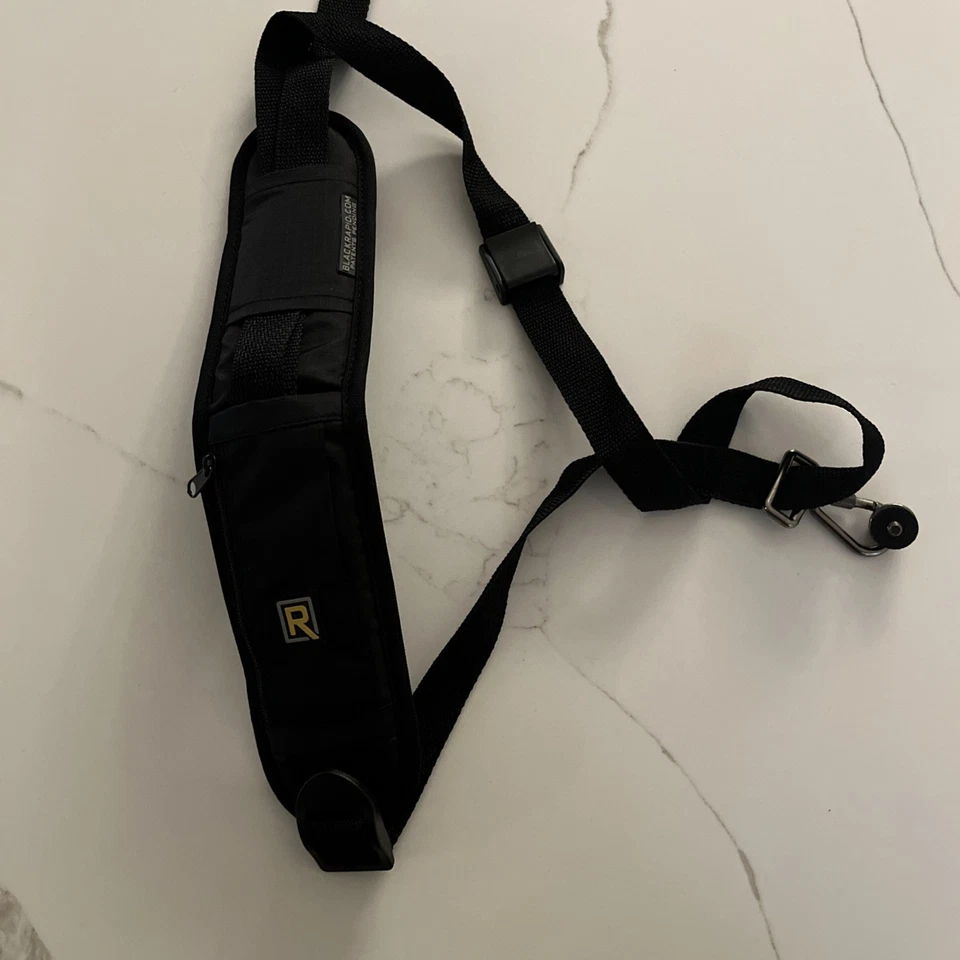 Correa de cámara BlackRapid con cremallera (negra) Foto 3 de 4