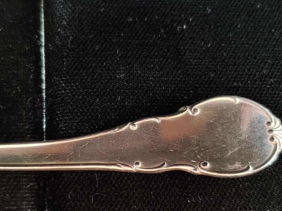 CUCHARÓN VICTORIANO MODERNO FIRMADO LUNT PLATA ESTERLINA Foto 4 de 4