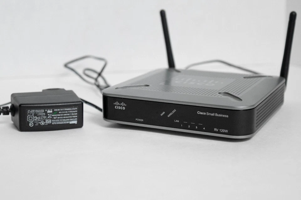 CISCO RV120W 100 MBPS 10/100 WIRELESS N ROUTER VPN FIREWALL RV120W DA00518 - Image 4 of 4