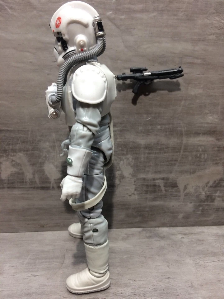 STAR WARS THE BLACK SERIES 31 IMPERIAL AT AT DRIVER 6" SCALE LOOSE - Image 4 of 4