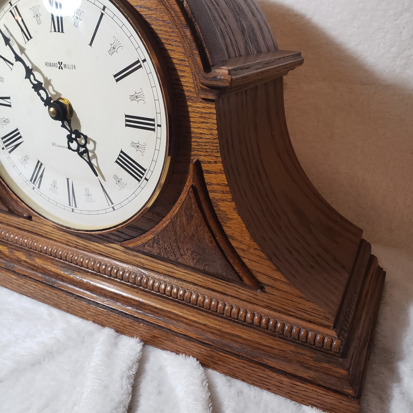 Vintage Howard Miller Model #613-103 Westminster Chime Oak Mantle Clock  Quartz
