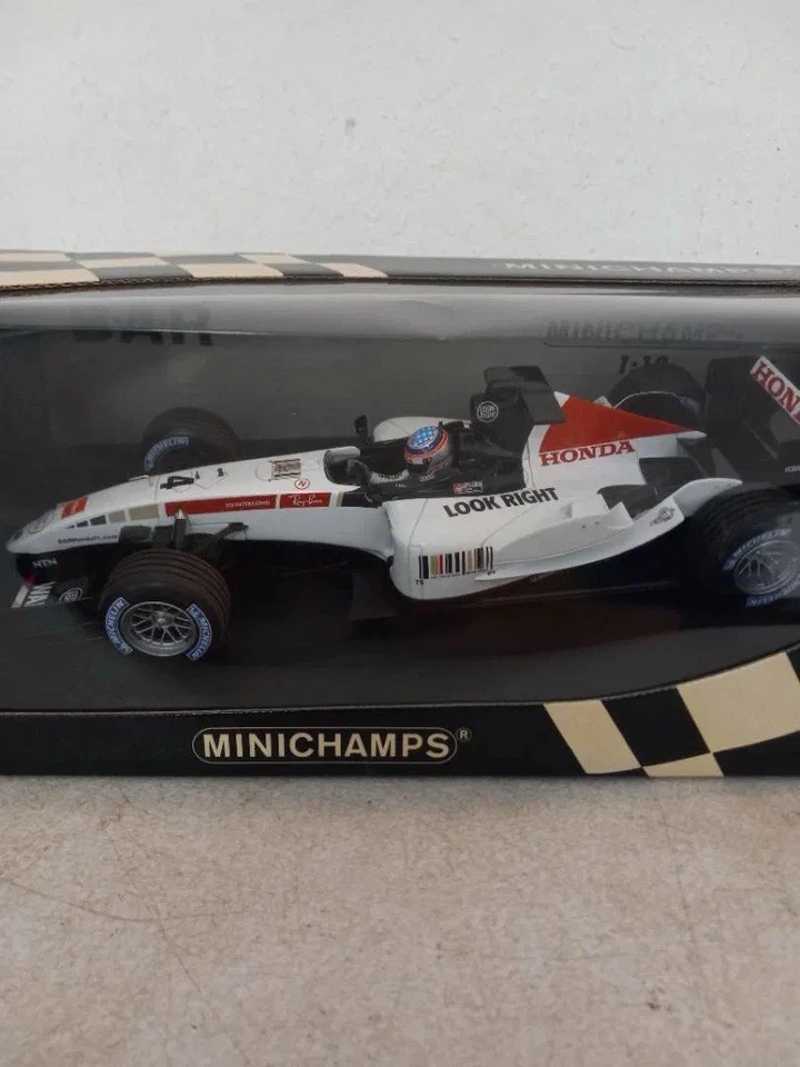Rare 1/18 Minichamps #100050074 Takuma Sato BAR Honda Showcar #4 2005 - 3,606pcs - Image 2 of 4