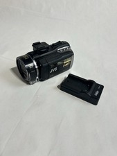 JVC Everio GZ-HM400 HD Camcorder
