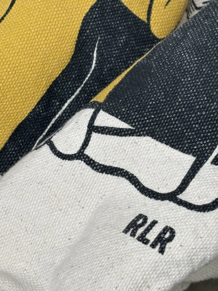 The New Yorker Magazine Canvas Tote Bag Limited Edition - Image 3 of 4