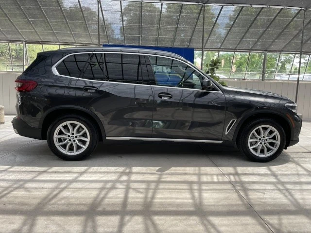 2019 BMW X5 xDrive40i one owner clean carfax - Image 3 of 4