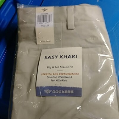 Ａー1 Dockers EASY KHAKI Classic-Fit Flat-Front Pants CLOUD Size B & T