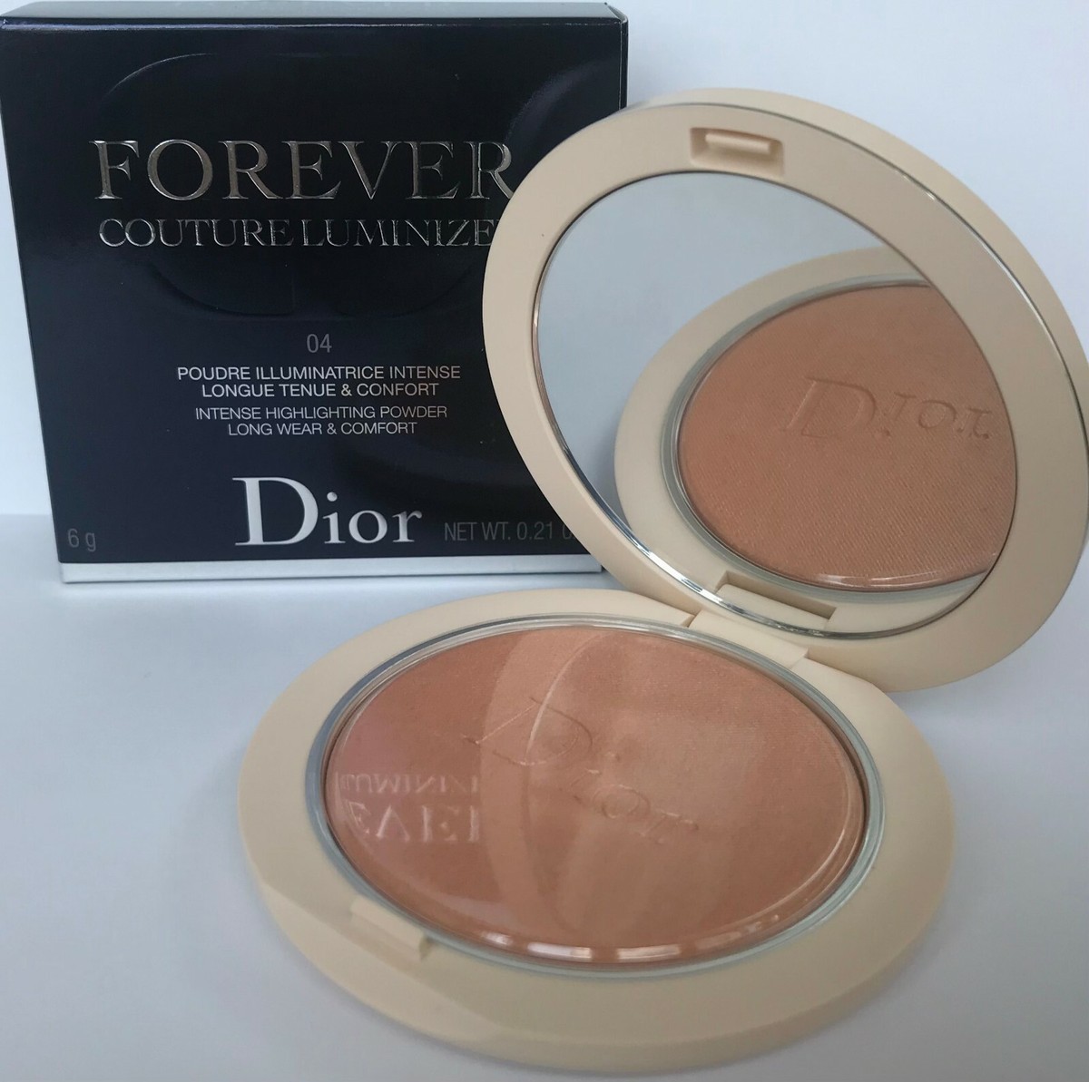 DIOR FOREVER COUTURE LUMINIZER Longwear Highlighter (04 GOLDEN