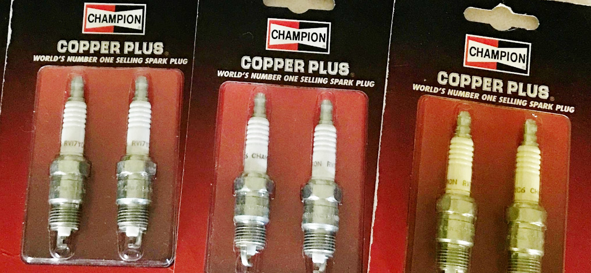 SPARK PLUGS BUICK CHEVROLET OLDSMOBILE PONTIAC GMC 181 196 231 3.8L  252 4.1L V6