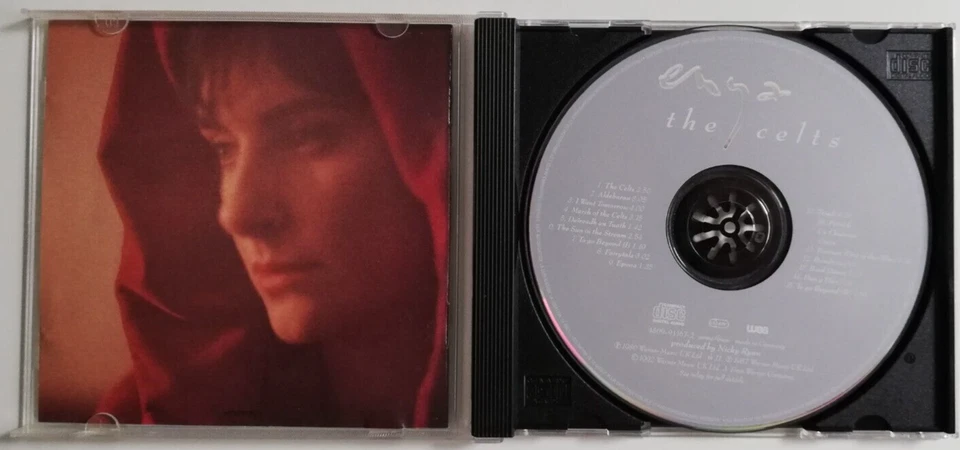 CD: " Enya - The Celts " - WEA 4509-91167-2 - Bild 2 von 4