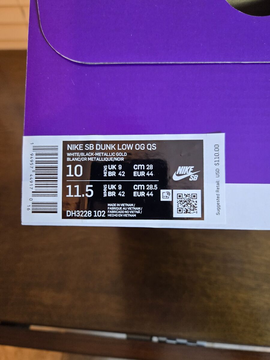 Nike SB Dunk Low OG QS Supreme Stars Black Men's Size 10 Nike SB Dunk Low OG QS Supreme Stars Black Men's Size 10