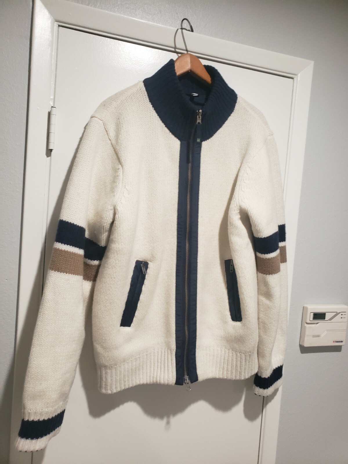 Armani Jeans Men's vintage bomber jacket, Size L, Blue/white reversible image 6