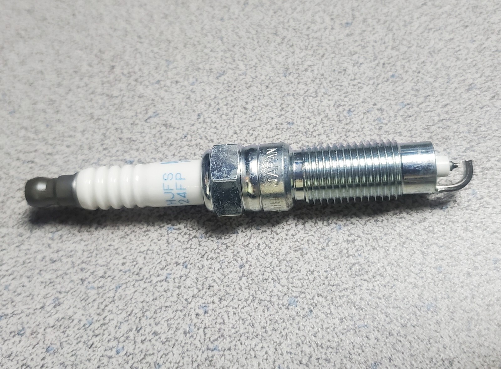 Genuine MotorCraft Spark Plug # SP509 / HJFS24FP | eBay