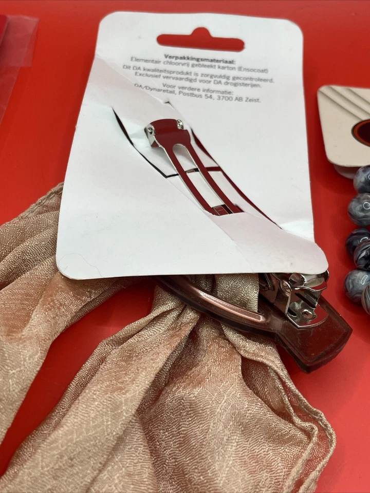 Y2K Retro 1990s Hair Clips, Scrunchie, Claw Clip Lot Revlon, Vidal Sassoon, BGMG - Image 4 of 4