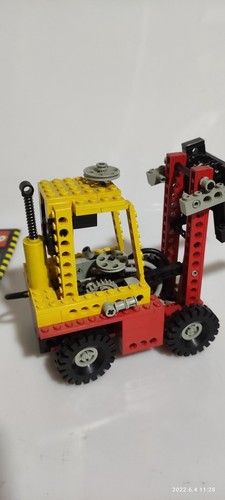 LEGO Technic Set 8843 Carrello elevatore muletto + istruzioni 1984 vintage - Imagen 10 de 12