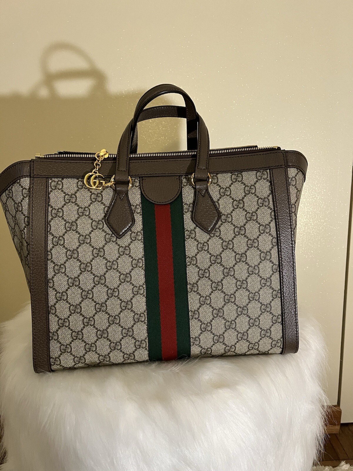 Gucci Authentic Ophidia Medium Top Handle Bag - image 7