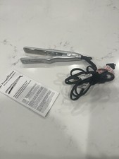 Ion Titanium Platinum Mini Gator Syling Iron Model 301014 - Works Great