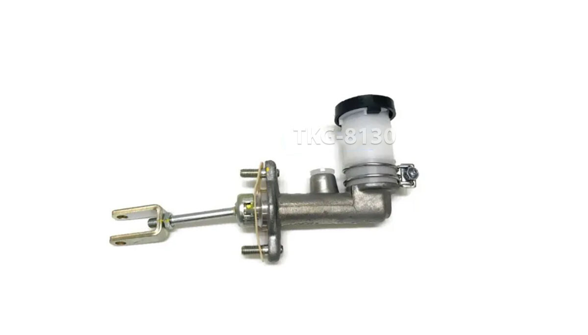 Clutch Master Cylinder 8979406280 For Isuzu TFR 2.5 2.8