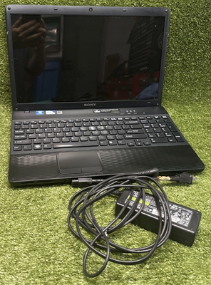 Sony Vaio VPCEH Intel Pentium 2GHz 4GB RAM 450GB Windows 7 With