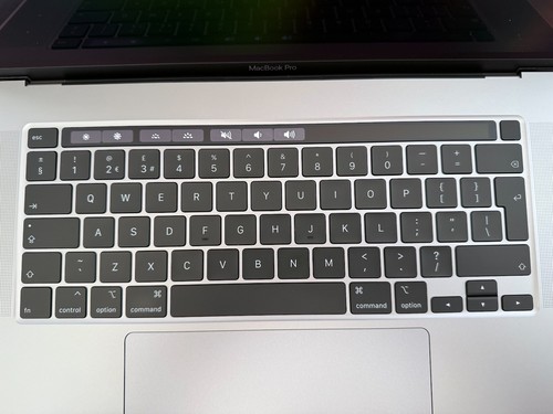 Apple MacBook Pro Retina 16” 2019 - 4TB SSD, 64GB Ram 2.4GHz 8-Core i9 5500M 8GB - Afbeelding 12 van 18
