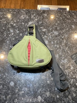 CADEN Camera Bag Sling Pack Camera Case for DSLR/SLR Cameras/Lenses