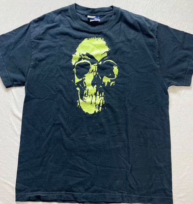 vintage greensource glow in the dark skull t shirt size Large goth skate grunge