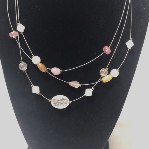 Collana Galleggiante Vintage Fatta a Mano Filo Argento 3 Livelli Rosa Bianco Legno Perline 1990 - Foto 2 di 7
