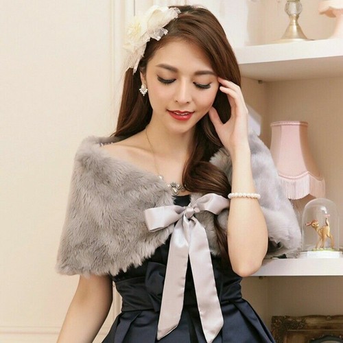 Lady Shrug Bolero Cape Wrap Shawl Stole Faux Fur Fluffy Furry Bridal Wedding Top - Picture 8 of 20